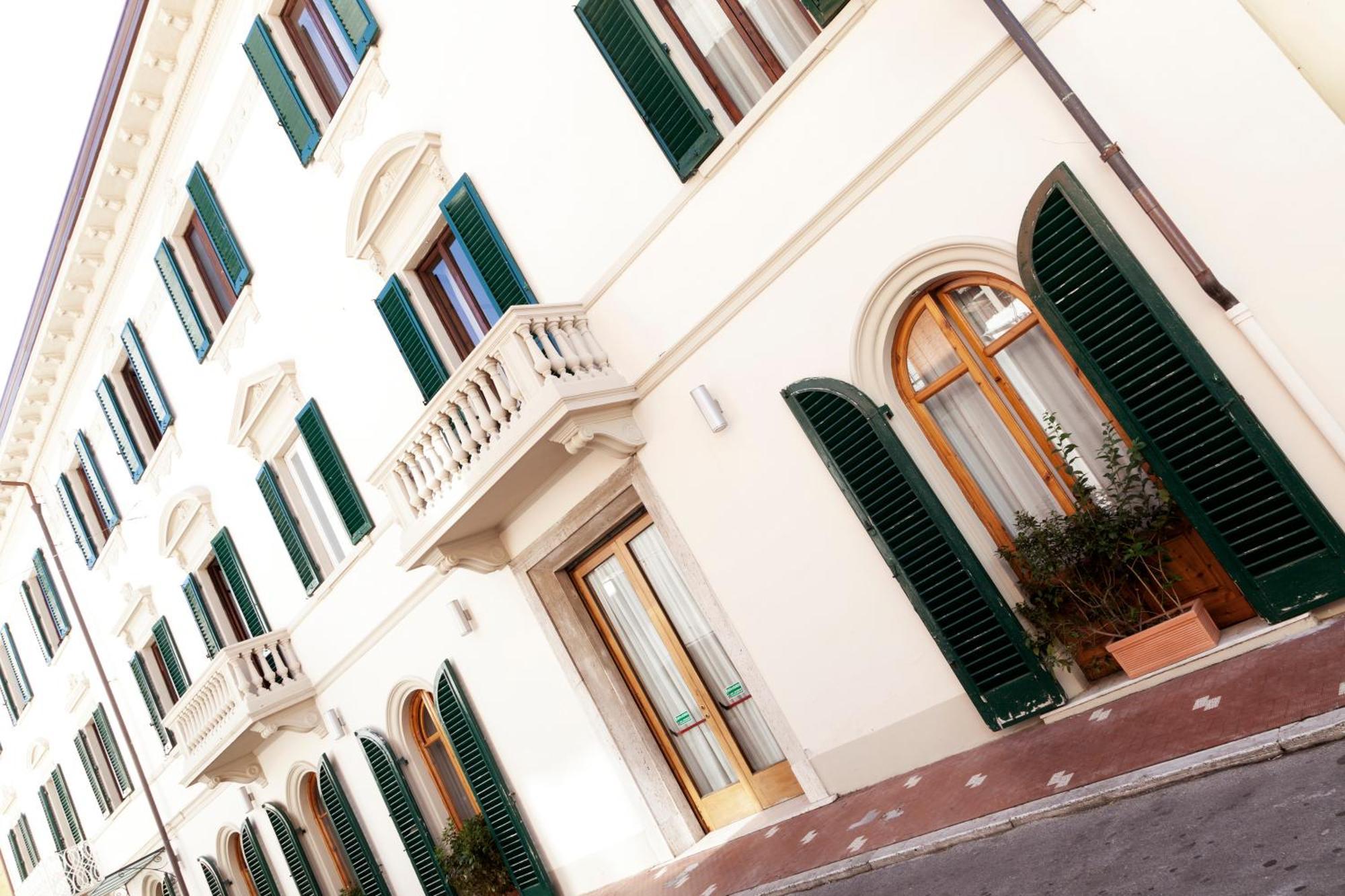 Hotel Savoia E Campana Монтекатини-Терме Экстерьер фото
