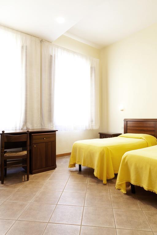 Hotel Savoia E Campana Монтекатини-Терме Номер фото
