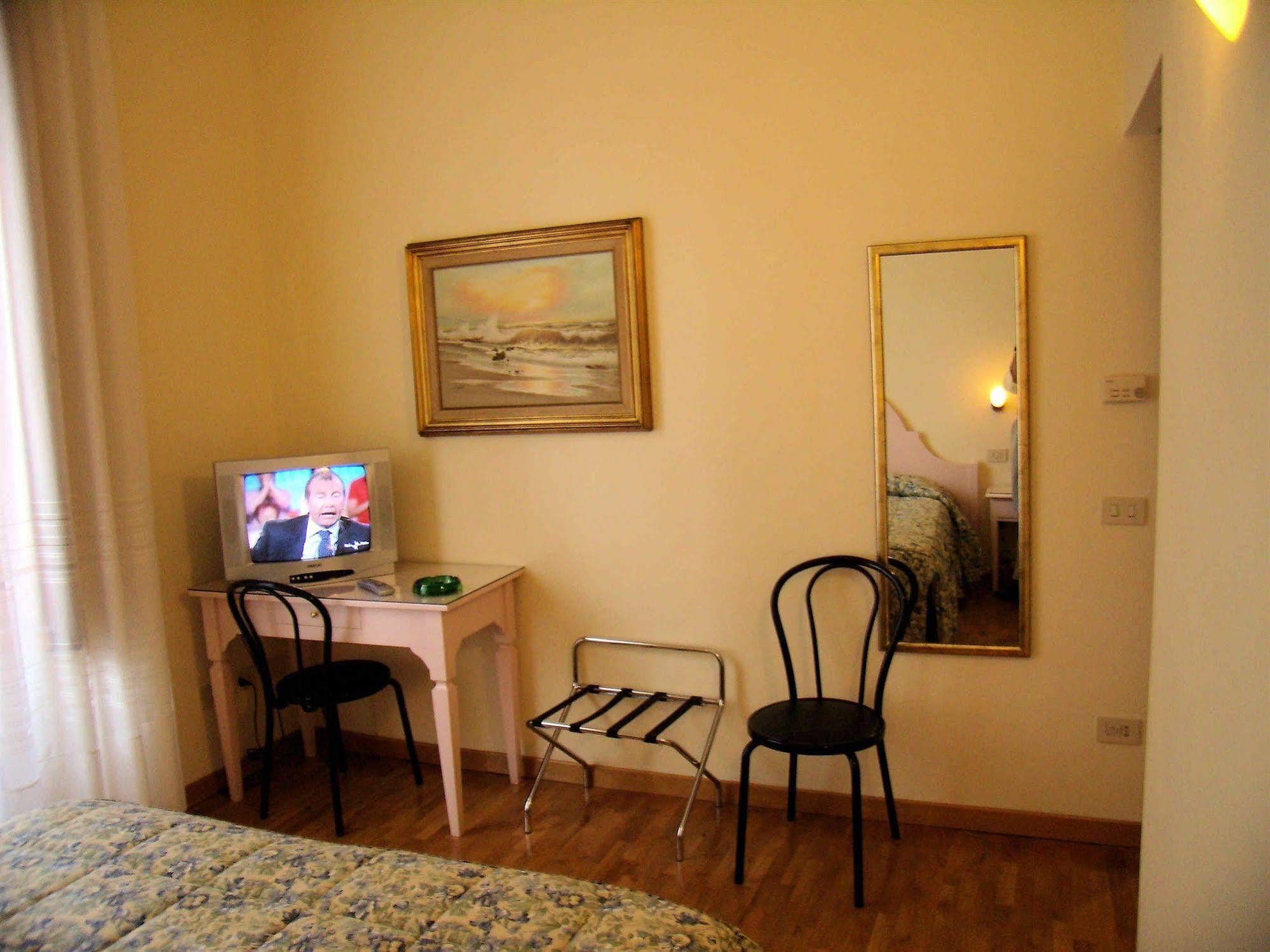 Hotel Savoia E Campana Монтекатини-Терме Экстерьер фото