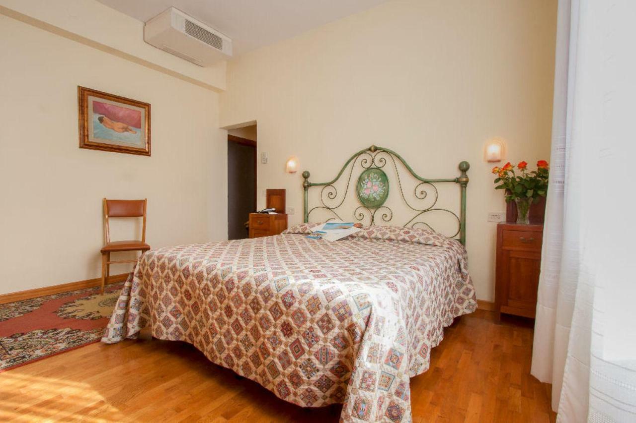 Hotel Savoia E Campana Монтекатини-Терме Экстерьер фото